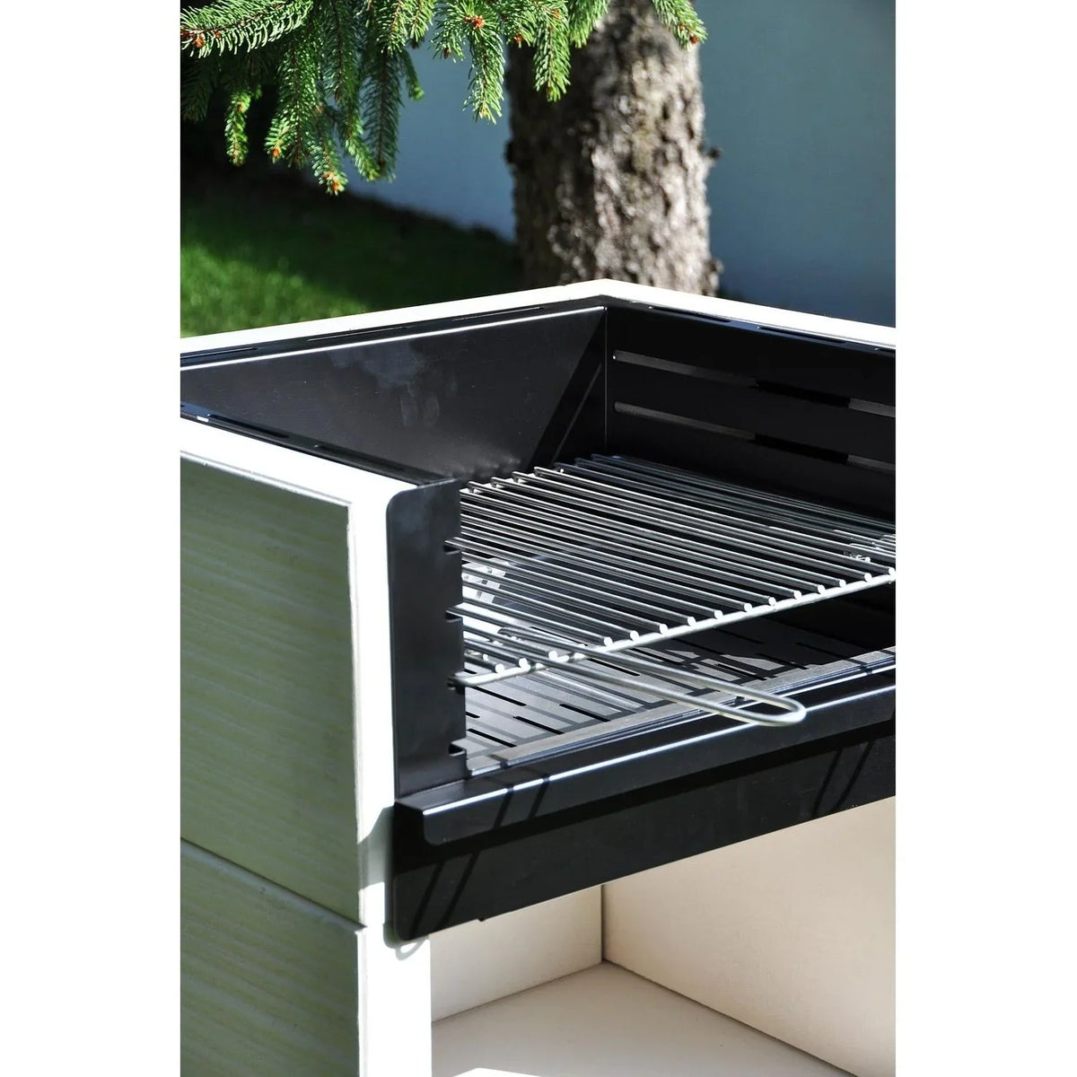 Grill betonowy Venit Flex Carbon i opalany drewnem